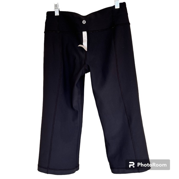 Lululemon Groove Crop Pants Black Multicolor Stripe Waist Band Reversible Size 6 - Picture 7 of 16
